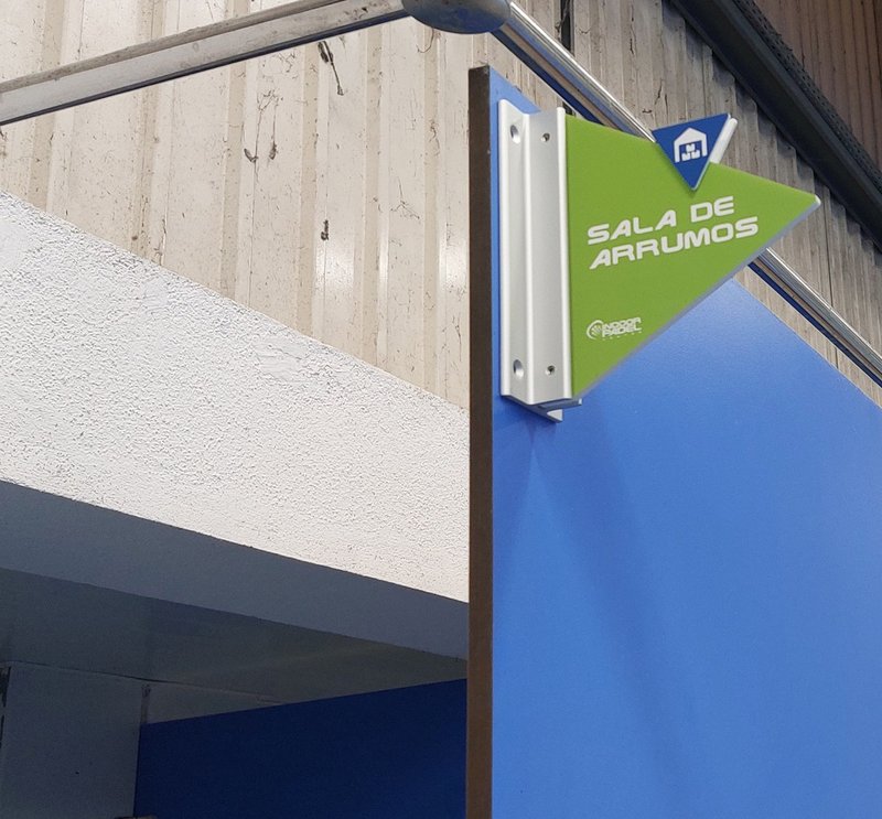 Sinalética Interior e Exterior - 12