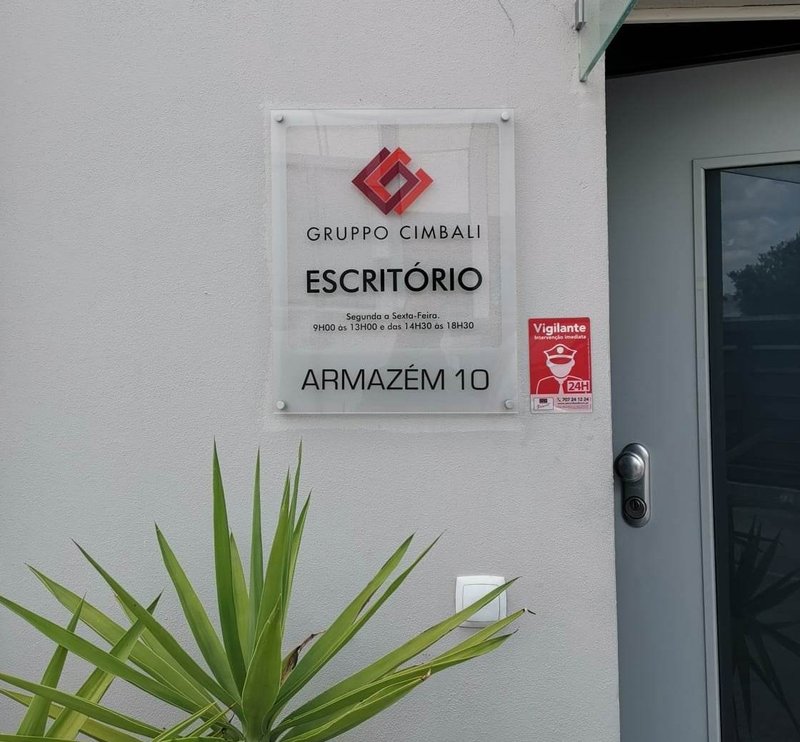 Sinalética Interior e Exterior - 14