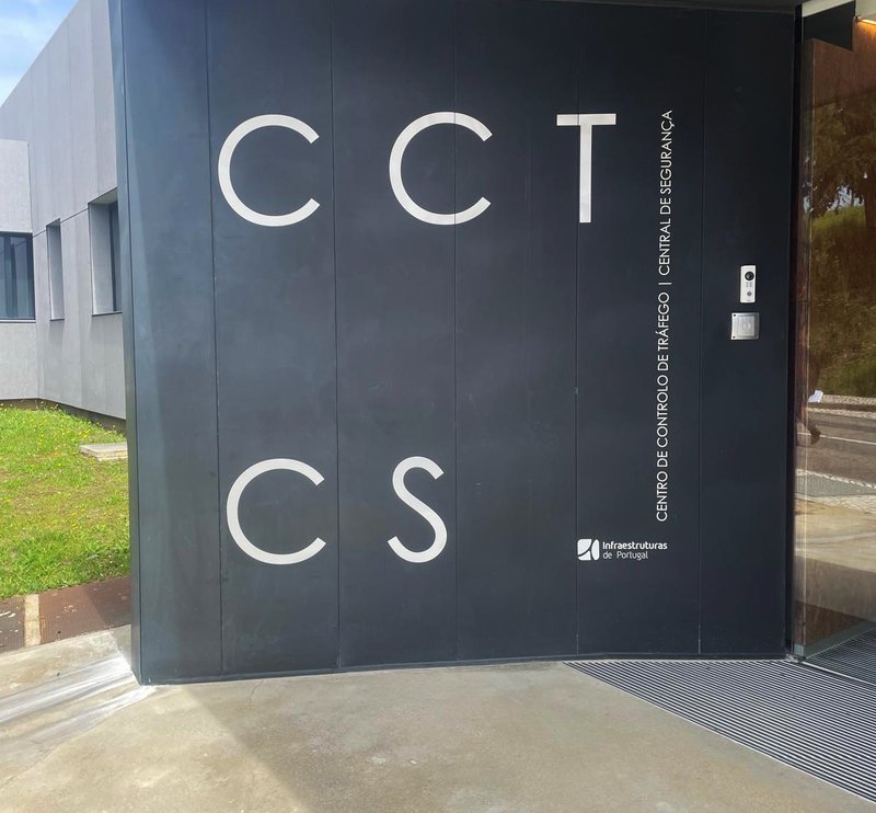 Sinalética Interior e Exterior - 16